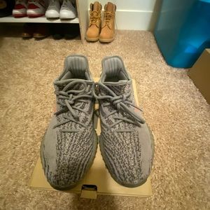 yeezy beluga v2, men’s size 8